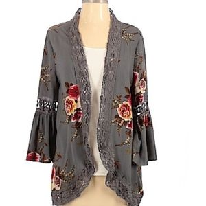 Entro Floral Kimono